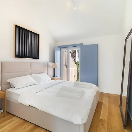 Apartment Alcantara Blue Flats